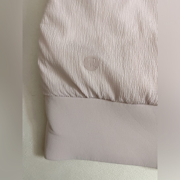 Lululemon Non-Stop Bomber Reversible Porcelain Pink Water Repellent Size 4 - Picture 16 of 16